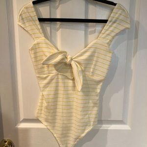Tie-knot bodysuit yellow and cream